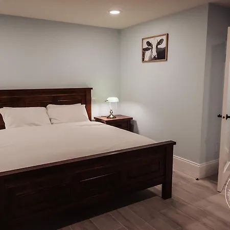 Tomies House * Laune Bridge