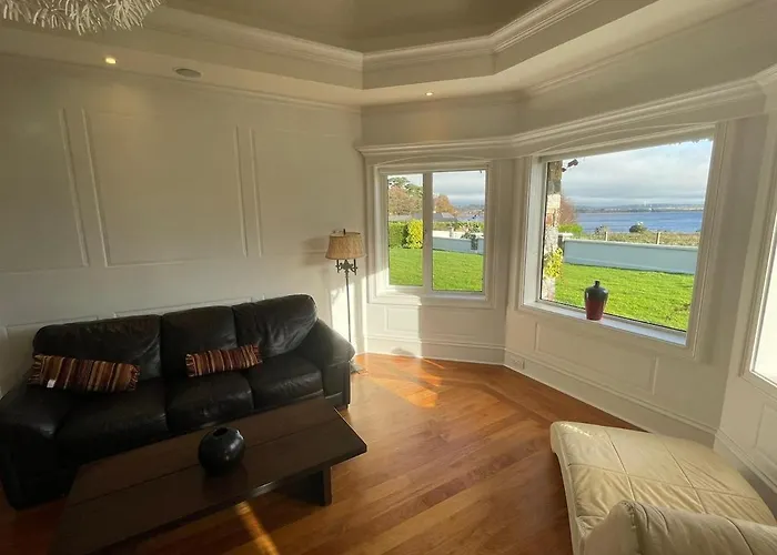 Tomies House 度假居 *