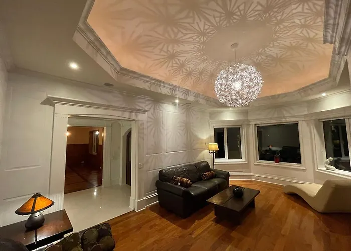 Tomies House 度假居 *